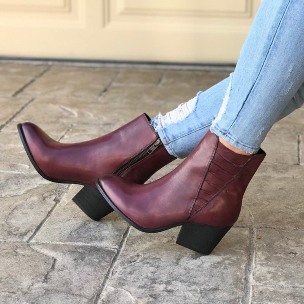 Burgundy Genuine Leather Woven Pointy Ankle Boots